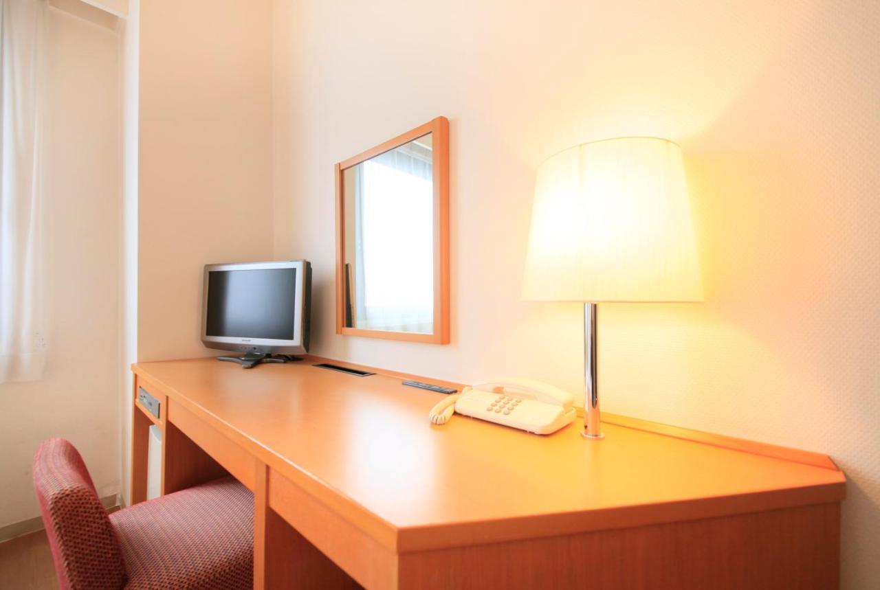 Hotel Green Core Tsuchiura Bagian luar foto