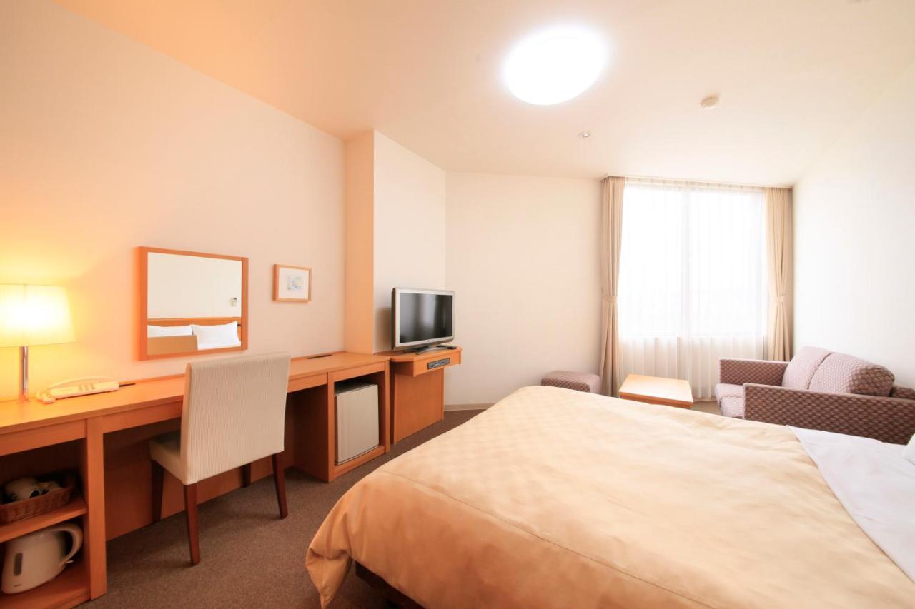 Hotel Green Core Tsuchiura Bagian luar foto